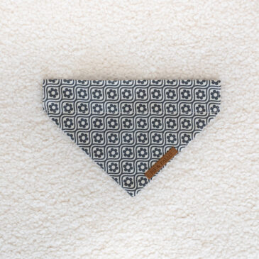 Bandana Wavy Wallflower