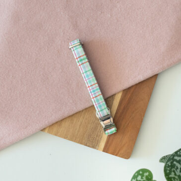 Collar Pleasant Plaid