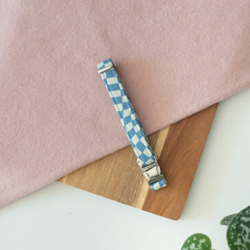 Halsband Crazy Cubes